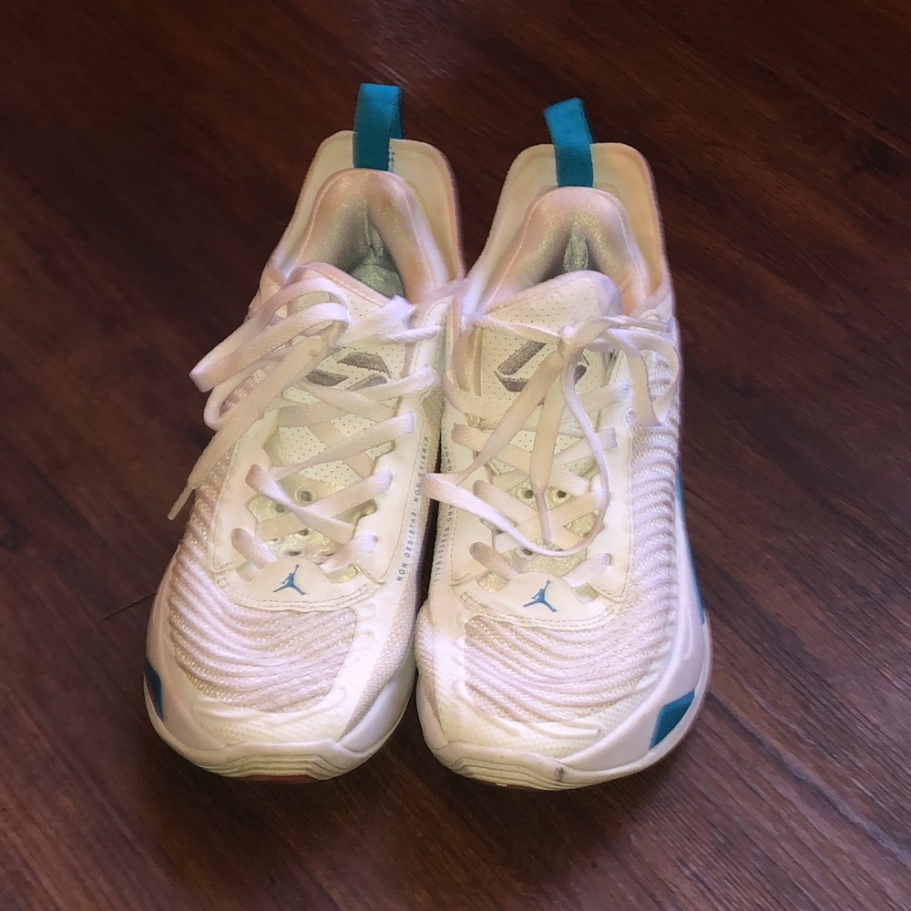 Size 7 Youth 7Y Jordan Brand Luka Doncic White and Blue Athletic Sneakers - Picture 4 of 14